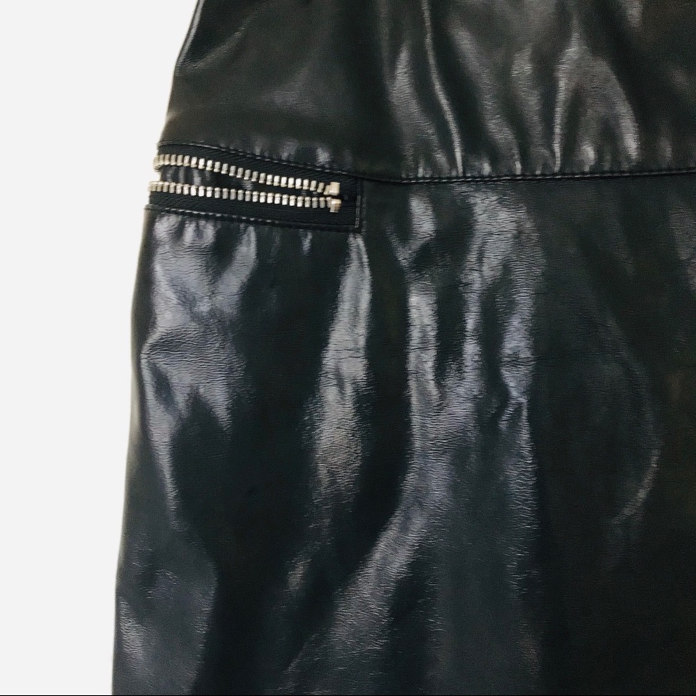 H&M Shiny Vinyl Zipper Skirt - Picture 5 of 10